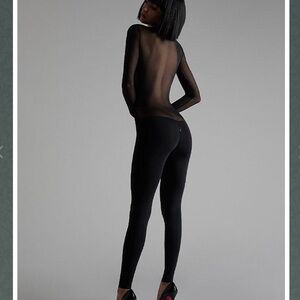 Maison close -Women's catsuit- SZE 6- full zip bust to the top of the booty!